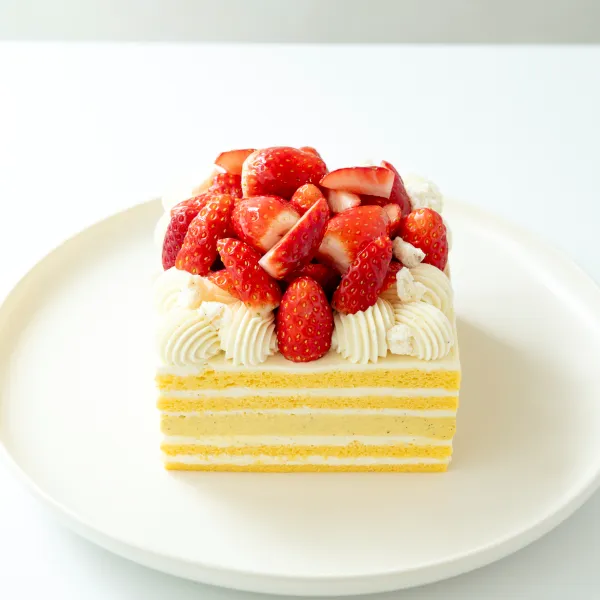 LESSのホールケーキのバニラショートケーキ